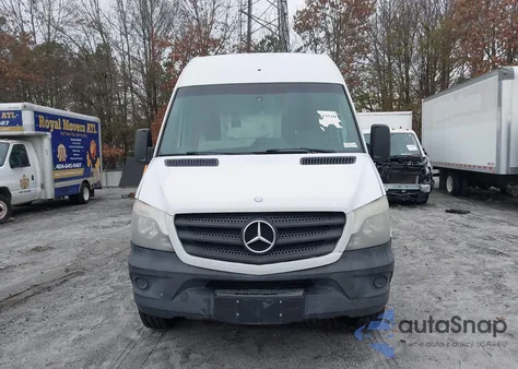 2015 Mercedes-Benz Sprinter 2500 High Roof from USA, damaged, VIN WD3PE8DB1FP123293